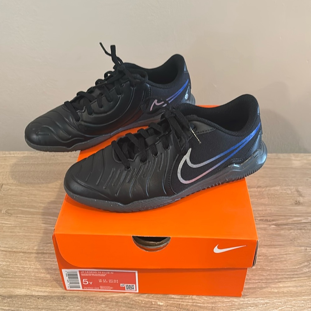 Nike Jr. Tiempo Legend 10 Club
